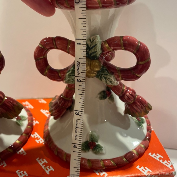 1990s Fitz & Floyd Christmas Bow Ceramic Candlestick Holder (without candles) - Picture 8 of 10